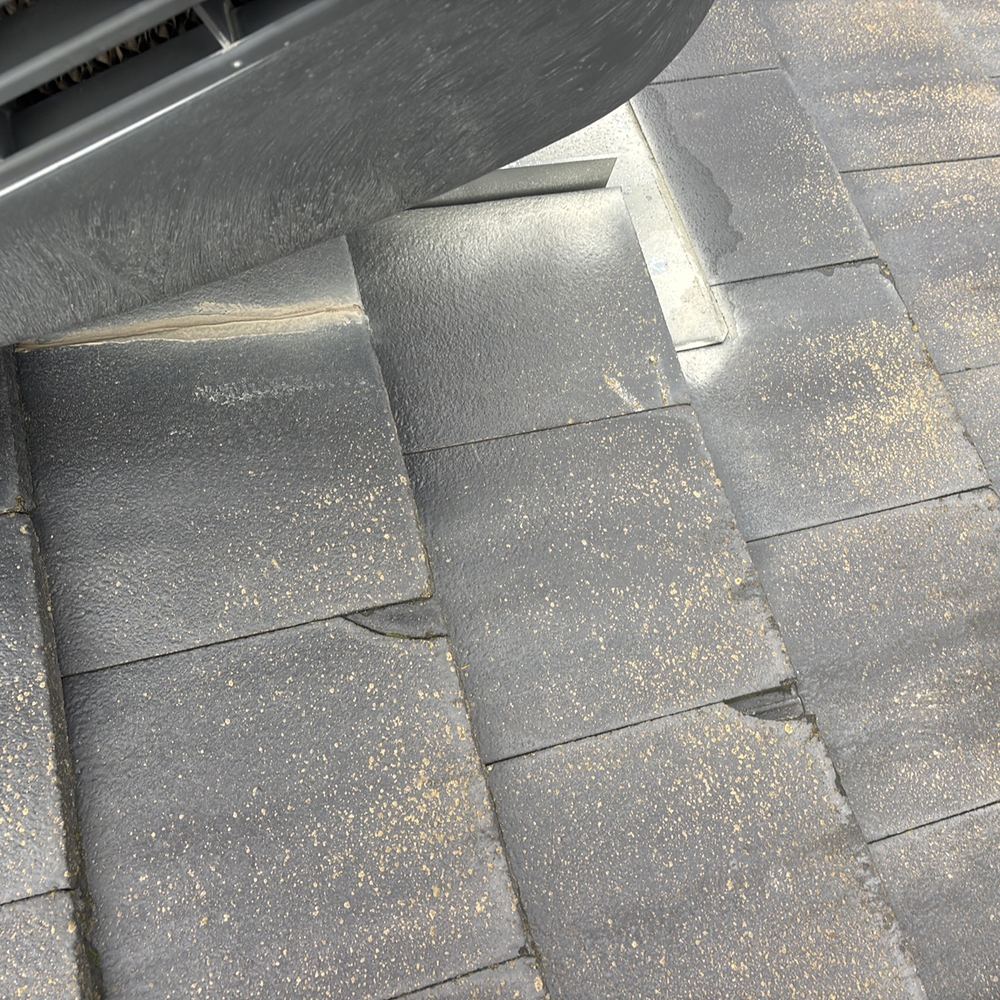 Cracked floor tiles recorded while tracing movement, South Kingsville, Manor Lakes